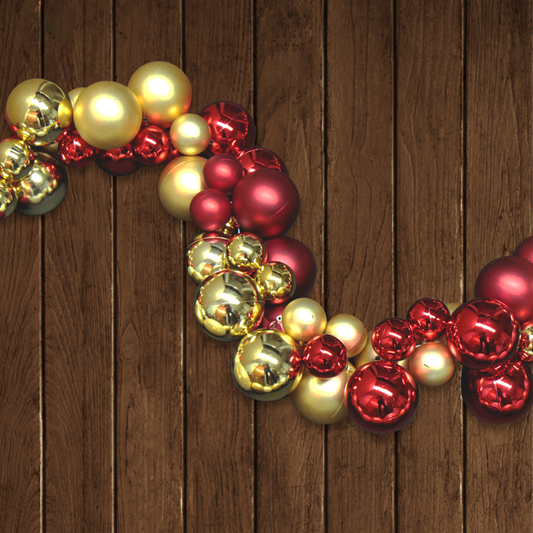 Una Guía de Esferas en Oro y Rojo con 180Cm