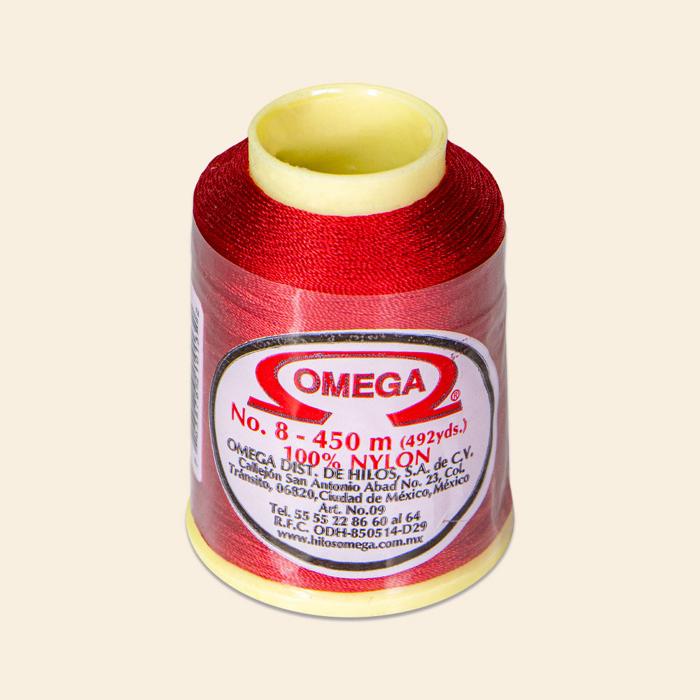 Hilo Tapiz #8 Omega Composición En Nylon Carrete 450 Metros