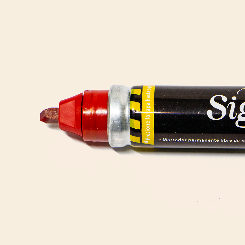 Marcador Permanente Signal Mega