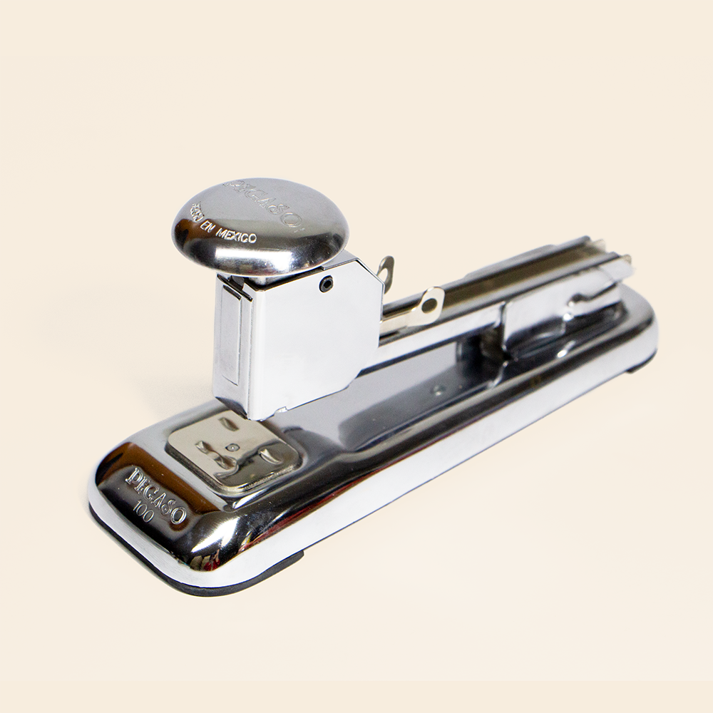 Engrapadora MOD 100 Tira Completa Pegaso